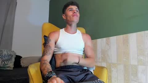 Luis AS online show from 02/21/25, 01:33