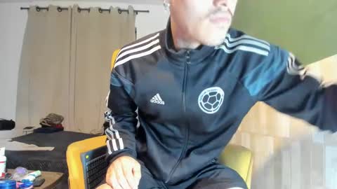 Luis AS online show from 02/26/25, 10:15