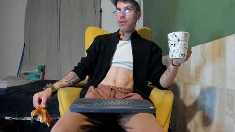 Luis AS online show from 03/01/25, 11:28