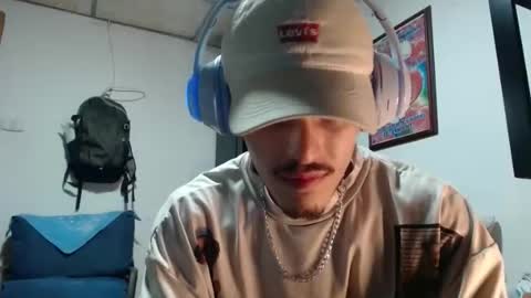 Luis AS online show from 11/20/25, 11:26