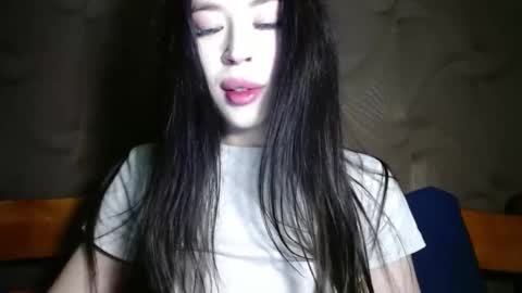 Snapshot of luisa_domina chatting on 04/18/26, 07:58 luisa lovedom online show from 04/18/26, 07:58