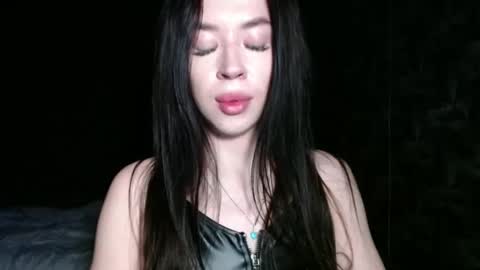 Snapshot of luisa_domina chatting on 05/16/26, 12:40 luisa lovedom online show from 05/16/26, 12:40
