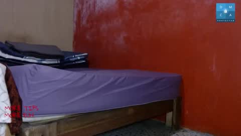 Snapshot of luisa_femm chatting on 01/06/26, 03:43 Luisa Femboy online show from 01/06/26, 03:43