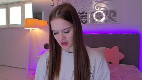 LuisaClover online show from 04/29/26, 12:31