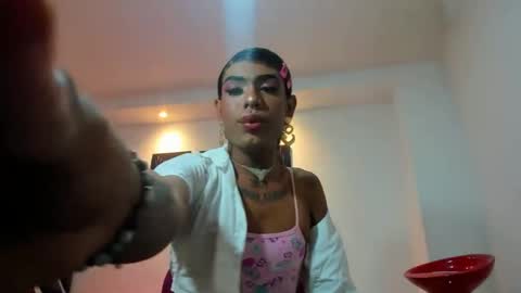 luisadickkhard online show from 02/04/25, 04:15