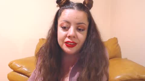 Cassie online show from 09/18/25, 08:22