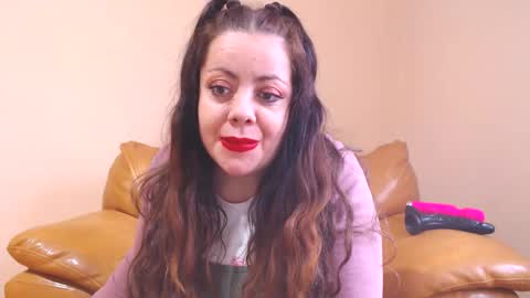 Cassie online show from 11/19/25, 12:49