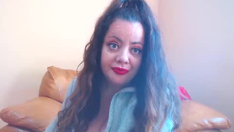 Snapshot of luisahornydoll chatting on 05/11/26, 07:47 Cassie online show from 05/11/26, 07:47