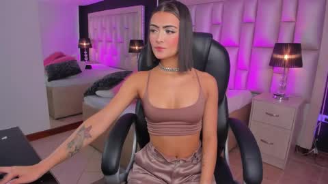 Luisa  online show from 01/12/26, 03:28