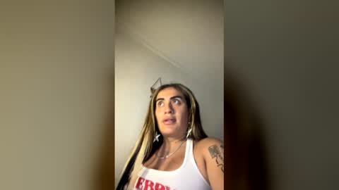 Snapshot of luisamonsterdick chatting on 06/08/26, 11:49 Luisa Monsters online show from 06/08/26, 11:49