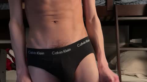 Luis online show from 02/26/25, 03:53