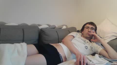 Luis online show from 02/26/25, 11:09