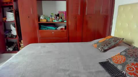 Luissa online show from 01/15/25, 01:09