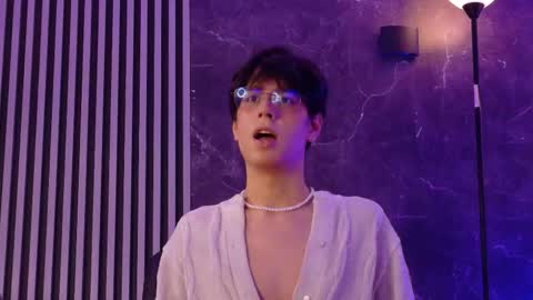 luixdust1 online show from 09/22/25, 05:53