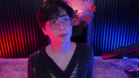 luixdust1 online show from 09/30/25, 04:50