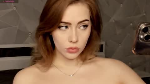 Lizzy online show from 11/07/25, 11:10