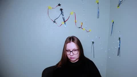 Snapshot of luizaheems_ chatting on 01/19/25, 10:06 Luiza online show from 01/19/25, 10:06