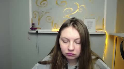 Snapshot of luizaheems_ chatting on 01/24/25, 10:32 Luiza online show from 01/24/25, 10:32