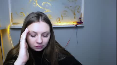 Snapshot of luizaheems_ chatting on 02/19/25, 11:28 Luiza online show from 02/19/25, 11:28