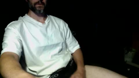 Snapshot of lujara chatting on 05/19/26, 04:08 Lu online show from 05/19/26, 04:08