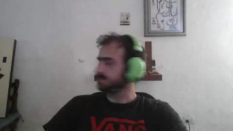 Snapshot of lukaakul69786784 chatting on 04/10/26, 10:47 Luka online show from 04/10/26, 10:47