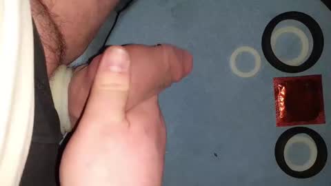 Snapshot of lukasaq chatting on 11/23/25, 01:05 lukasaq online show from 11/23/25, 01:05