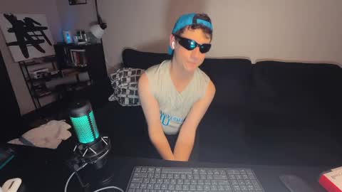 lukatripp online show from 04/11/26, 06:56