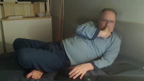 luke7634 online show from 12/18/24, 07:19