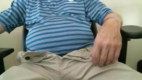 Snapshot of luke7711 chatting on 10/24/25, 07:43 luke7711 online show from 10/24/25, 07:43