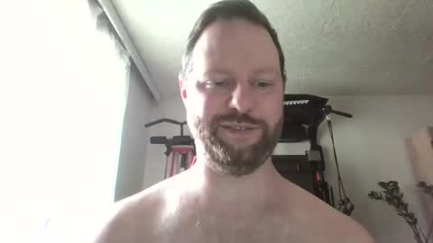 Snapshot of luke91_t chatting on 06/05/26, 12:22 luke91_t online show from 06/05/26, 12:22