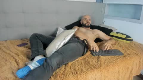 Snapshot of luke_diaz7 chatting on 02/14/25, 02:28 luke diaz7 online show from 02/14/25, 02:28