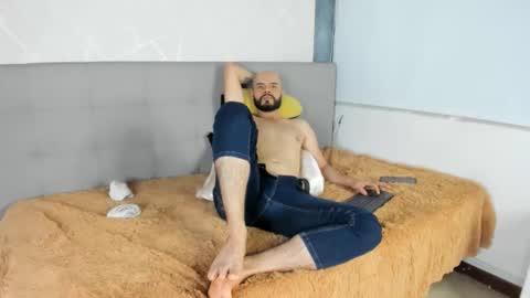 Snapshot of luke_diaz7 chatting on 02/16/25, 12:30 luke diaz7 online show from 02/16/25, 12:30