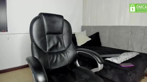 Snapshot of luke_diaz7 chatting on 09/15/25, 04:45 luke diaz7 online show from 09/15/25, 04:45