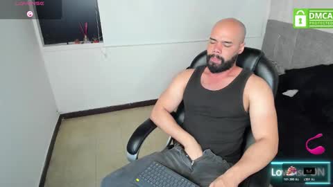 Snapshot of luke_diaz7 chatting on 10/23/25, 04:23 luke diaz7 online show from 10/23/25, 04:23