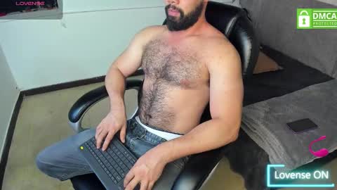 Snapshot of luke_diaz7 chatting on 11/24/25, 03:06 luke diaz7 online show from 11/24/25, 03:06