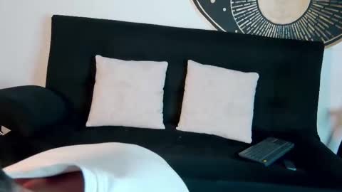 Snapshot of luke_savagge chatting on 10/10/25, 08:08 Luke online show from 10/10/25, 08:08