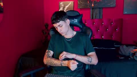 Luke online show from 11/12/25, 01:00