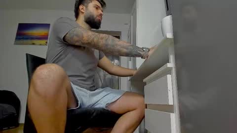 Luke online show from 10/21/25, 11:00