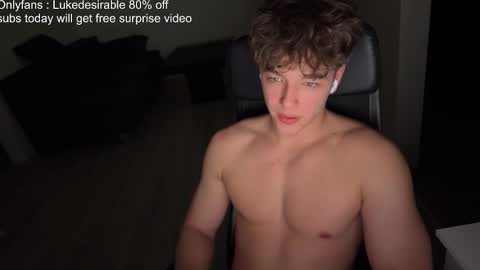 Snapshot of lukedesirable chatting on 03/23/26, 08:13 lukedesirable online show from 03/23/26, 08:13