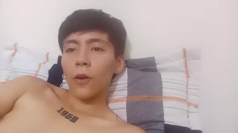 Snapshot of lukeevans2003 chatting on 10/04/25, 06:50 lukeevans2003 online show from 10/04/25, 06:50