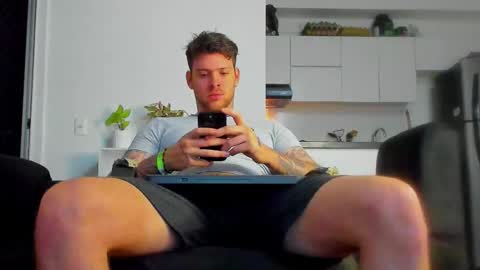 Luke online show from 11/20/25, 12:33