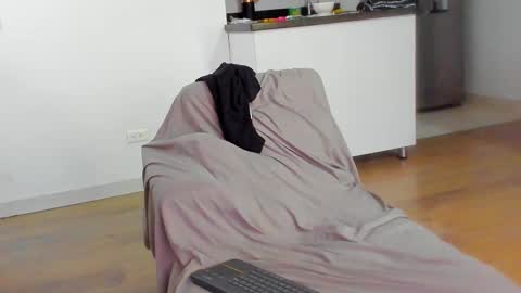 Snapshot of lukeglanton17 chatting on 02/19/26, 11:17 Luke online show from 02/19/26, 11:17