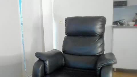 Snapshot of lukeglanton17 chatting on 03/14/26, 11:26 Luke online show from 03/14/26, 11:26