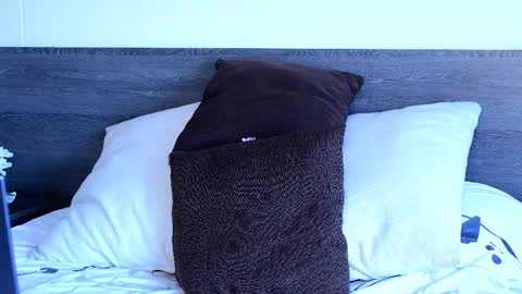 Lukhas f4f online show from 10/20/25, 06:52