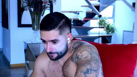 Snapshot of lukhass chatting on 06/01/26, 07:26 Lukhas f4f online show from 06/01/26, 07:26