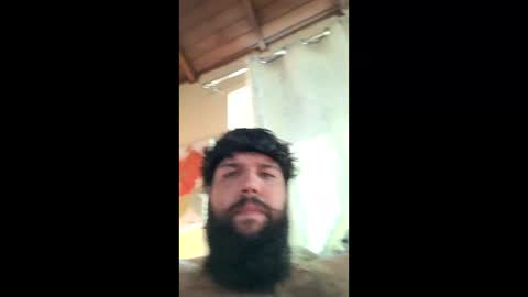 Snapshot of luksmen1 chatting on 11/04/25, 07:02 lucifer online show from 11/04/25, 07:02