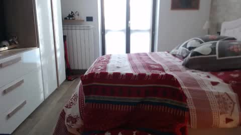 Snapshot of lulu7870 chatting on 03/24/26, 07:57 lulu7870 online show from 03/24/26, 07:57