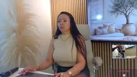 Snapshot of lulu_072 chatting on 07/02/26, 12:32 lulu online show from 07/02/26, 12:32