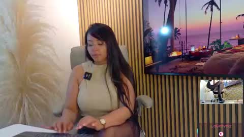 Snapshot of lulu_072 chatting on 07/02/26, 03:23 lulu online show from 07/02/26, 03:23