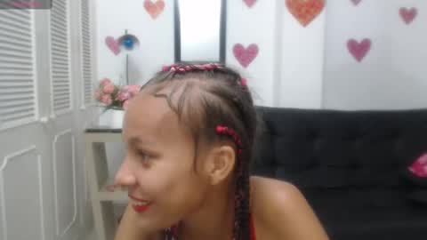 Snapshot of lulu_25_ chatting on 12/23/24, 01:08 Lulu online show from 12/23/24, 01:08